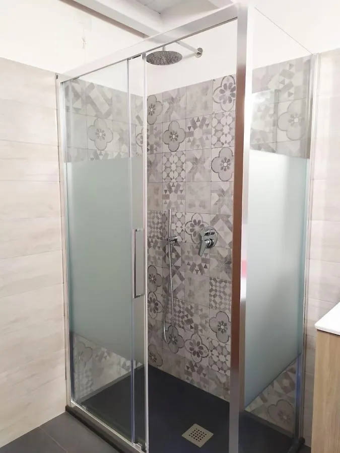 Apartament L'Ibiscus E Il Mare Bergamo 0*,